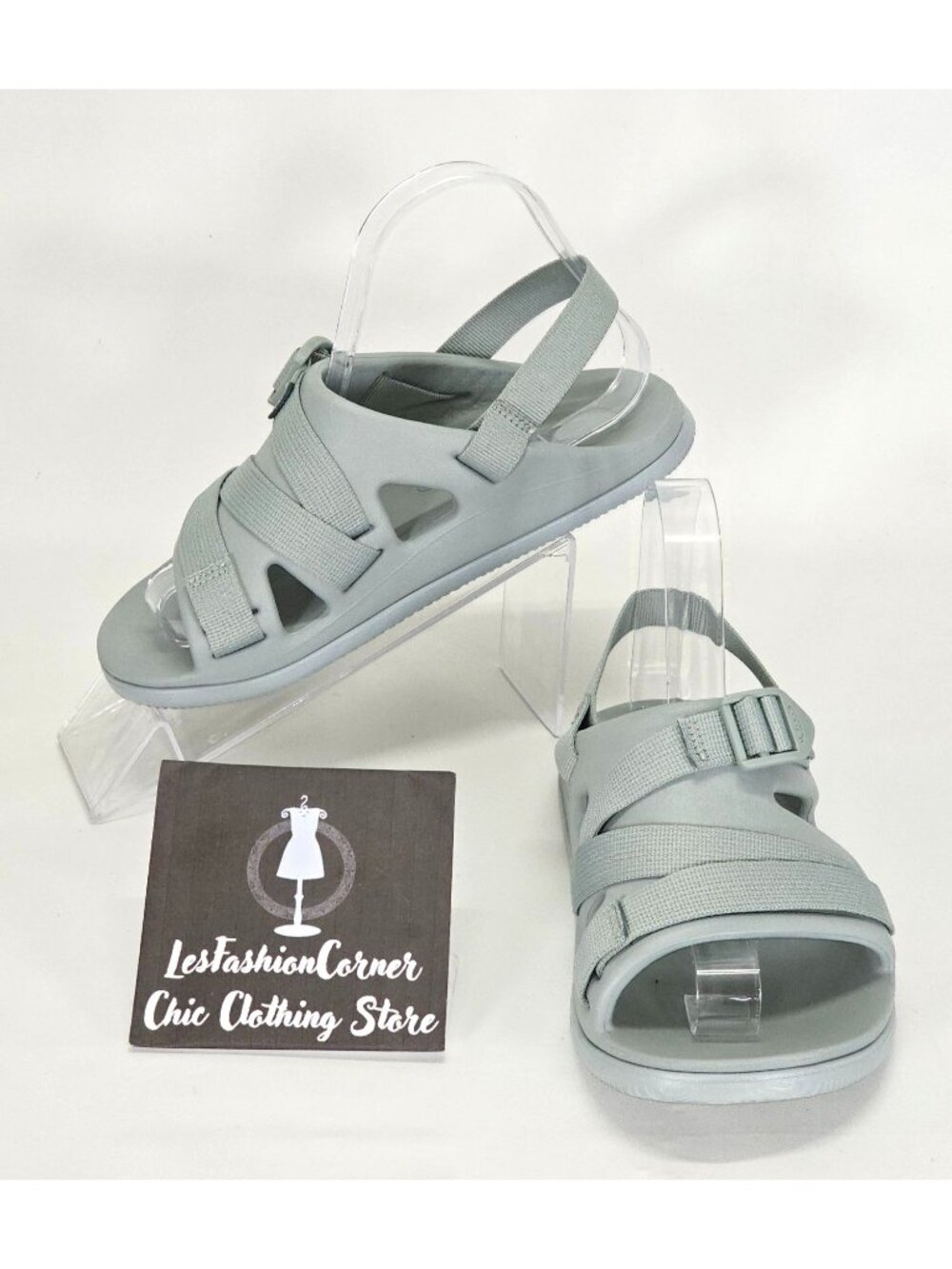 NWOB Chaco Women's Aqua Grey Rubber Chillos Sport Sandal Size 6 2080